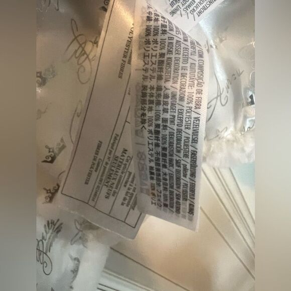 Disney Store Girl's Rapunzel  White Jacket Coat Faux Fur Size  5/6 - Picture 12 of 17